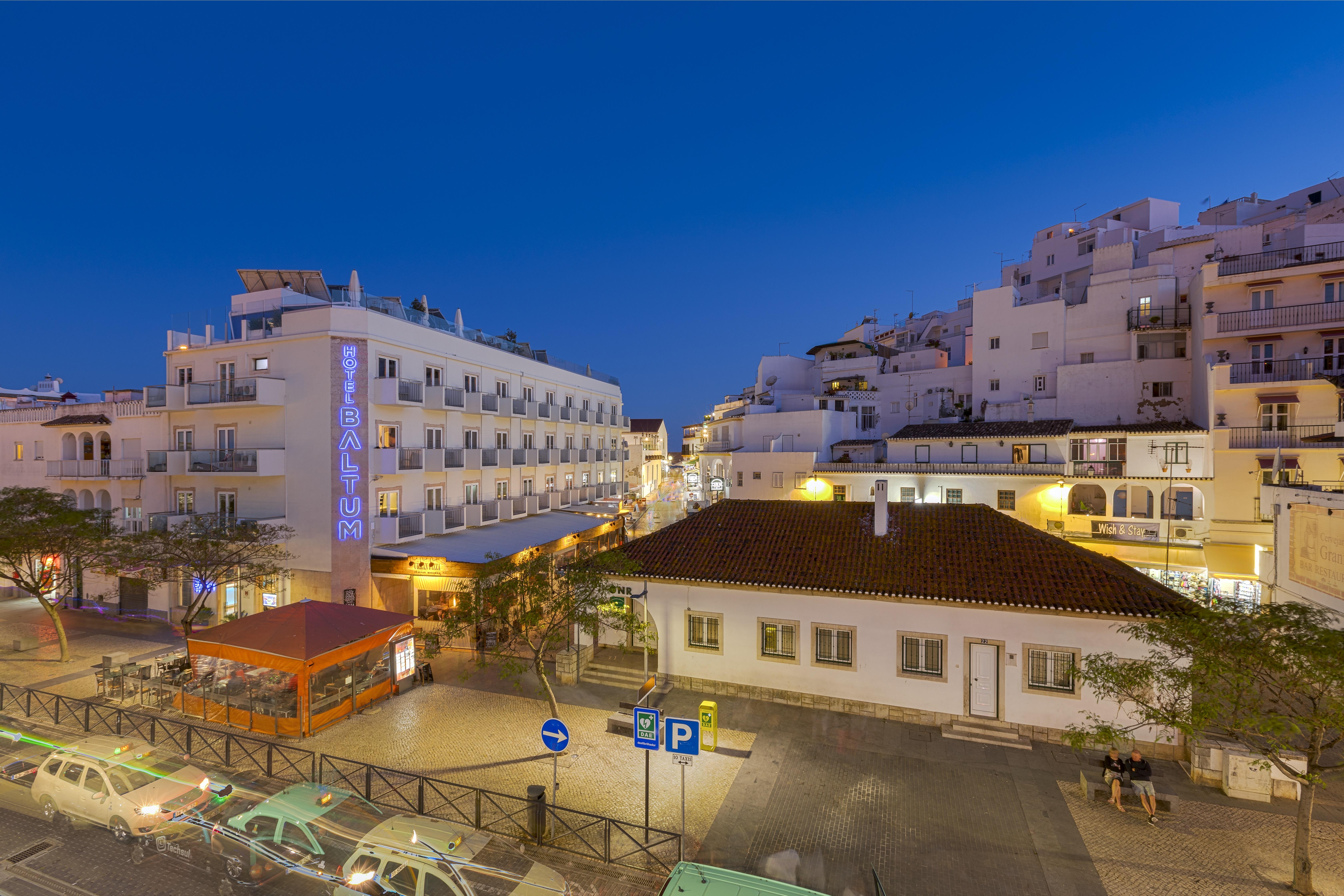 Hotel Baltum Albufeira Bagian luar foto